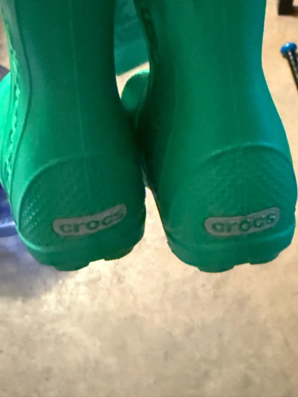 NEW! Crocs Kids Waterproof Green Pull-On Rain Boots - Picture 3 of 8